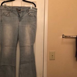 American Eagle jeans